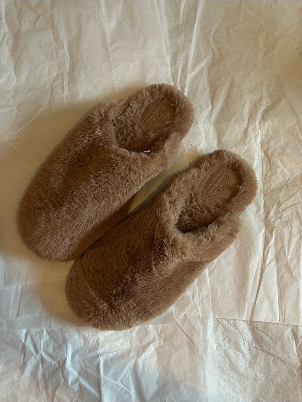 Auden Women's Faux-Fur Slip-On Slippers in Chestnut Brown